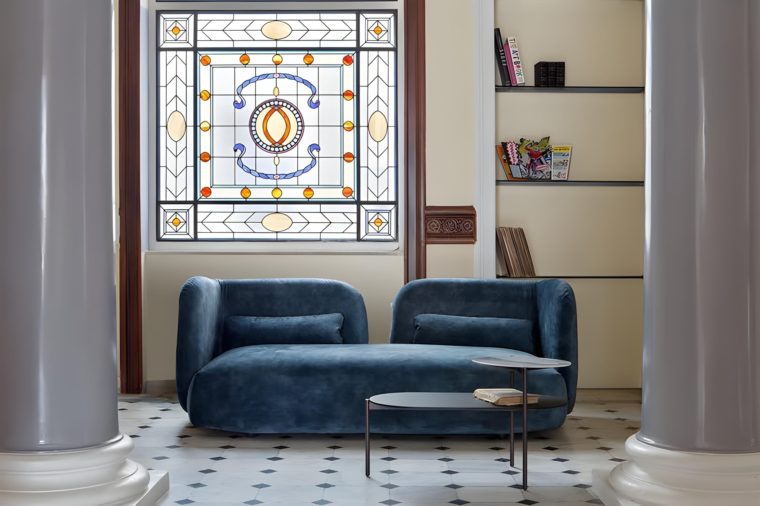 https://a.1stdibscdn.com/minimalist-sculptural-compact-sofa-with-rounded-feminine-silhouette-in-velvet-for-sale-picture-9/f_27693/f_490140921772216529232/322_master.jpg
