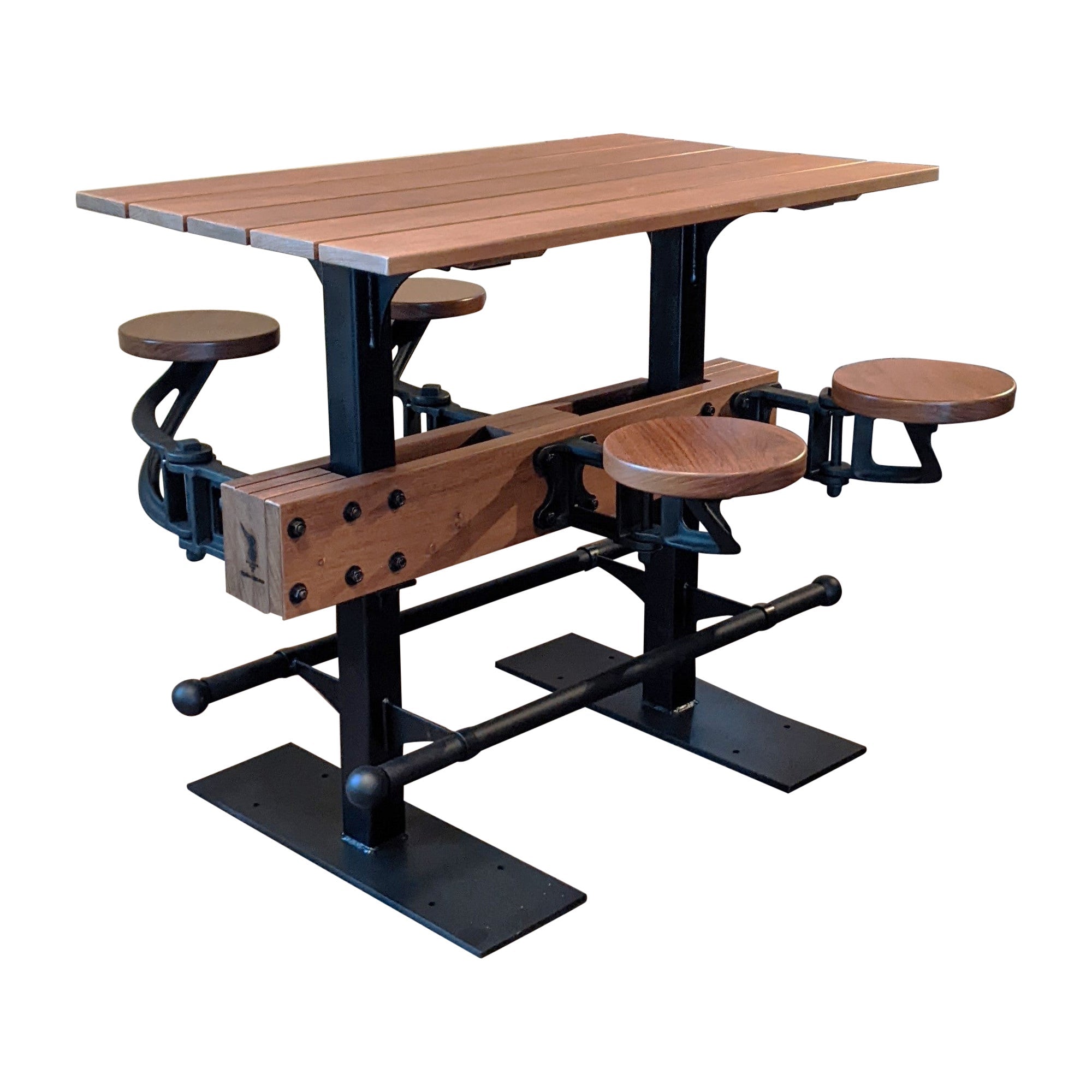 https://a.1stdibscdn.com/outdoor-bar-height-table-for-sale/1121189/f_323329421674294853012/32332942_datamatics.jpg