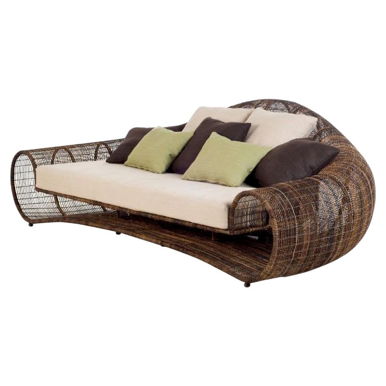 https://a.1stdibscdn.com/indoor-croissant-sofa-by-kenneth-cobonpue-for-sale/1121189/f_328104721676712444572/32810472_datamatics.jpg