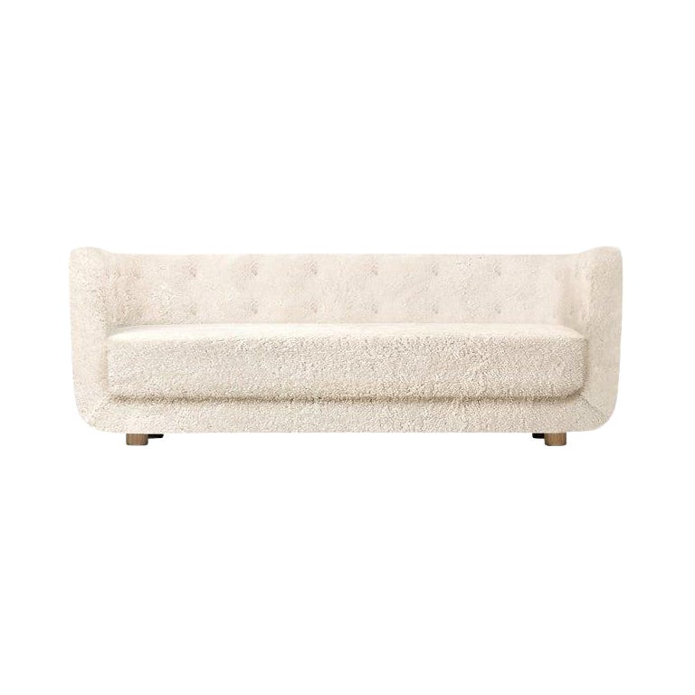https://a.1stdibscdn.com/off-white-sheepskin-and-smoked-oak-vilhelm-sofa-by-lassen-for-sale/1121189/f_329296421677314347924/32929642_datamatics.jpg