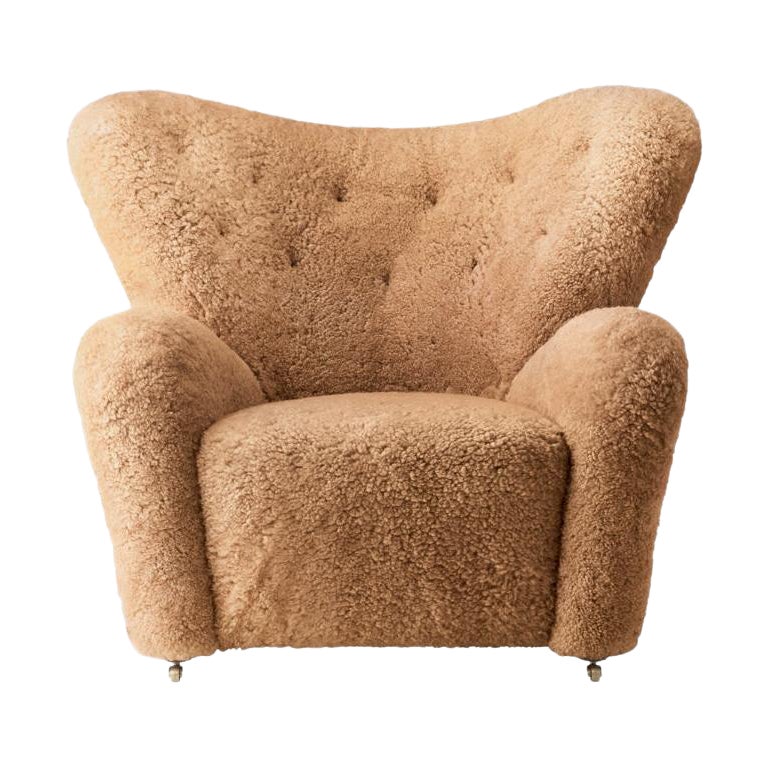https://a.1stdibscdn.com/honey-sheepskin-the-tired-man-lounge-chair-by-lassen-for-sale/1121189/f_329314021677314462713/32931402_datamatics.jpg