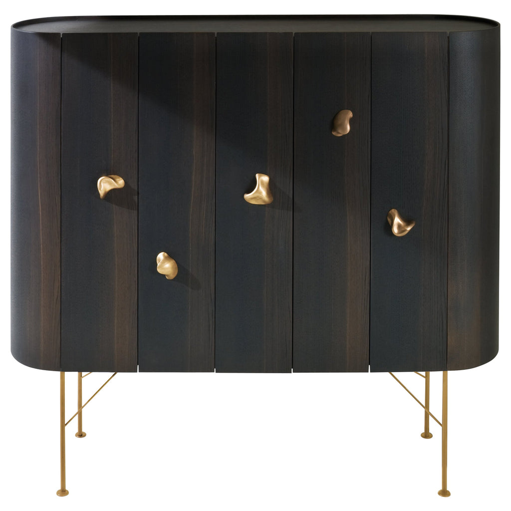 https://a.1stdibscdn.com/laurameroni-modern-cabinet-collectionist-with-sesel-brass-handles-for-sale/1121189/f_332793021680794097786/33279302_datamatics.jpg