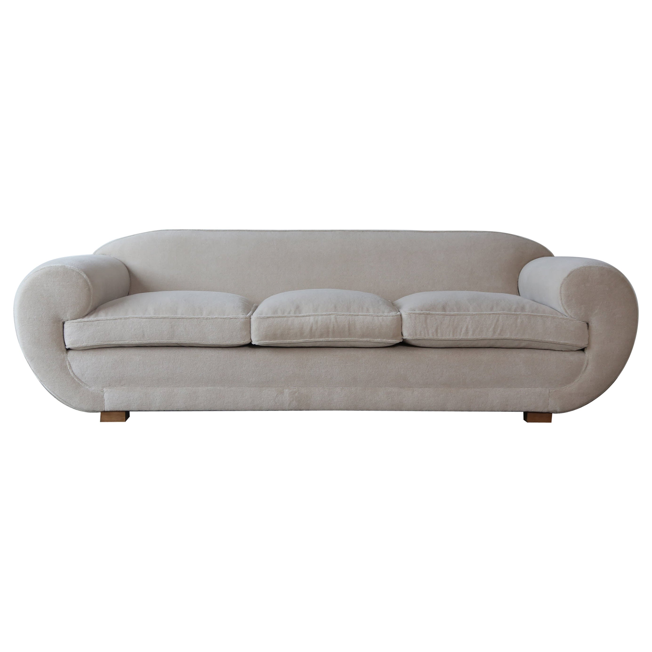 https://a.1stdibscdn.com/elegant-sofa-upholstered-in-pure-alpaca-for-sale/f_22593/f_415100221726587229326/33656972_datamatics.jpg
