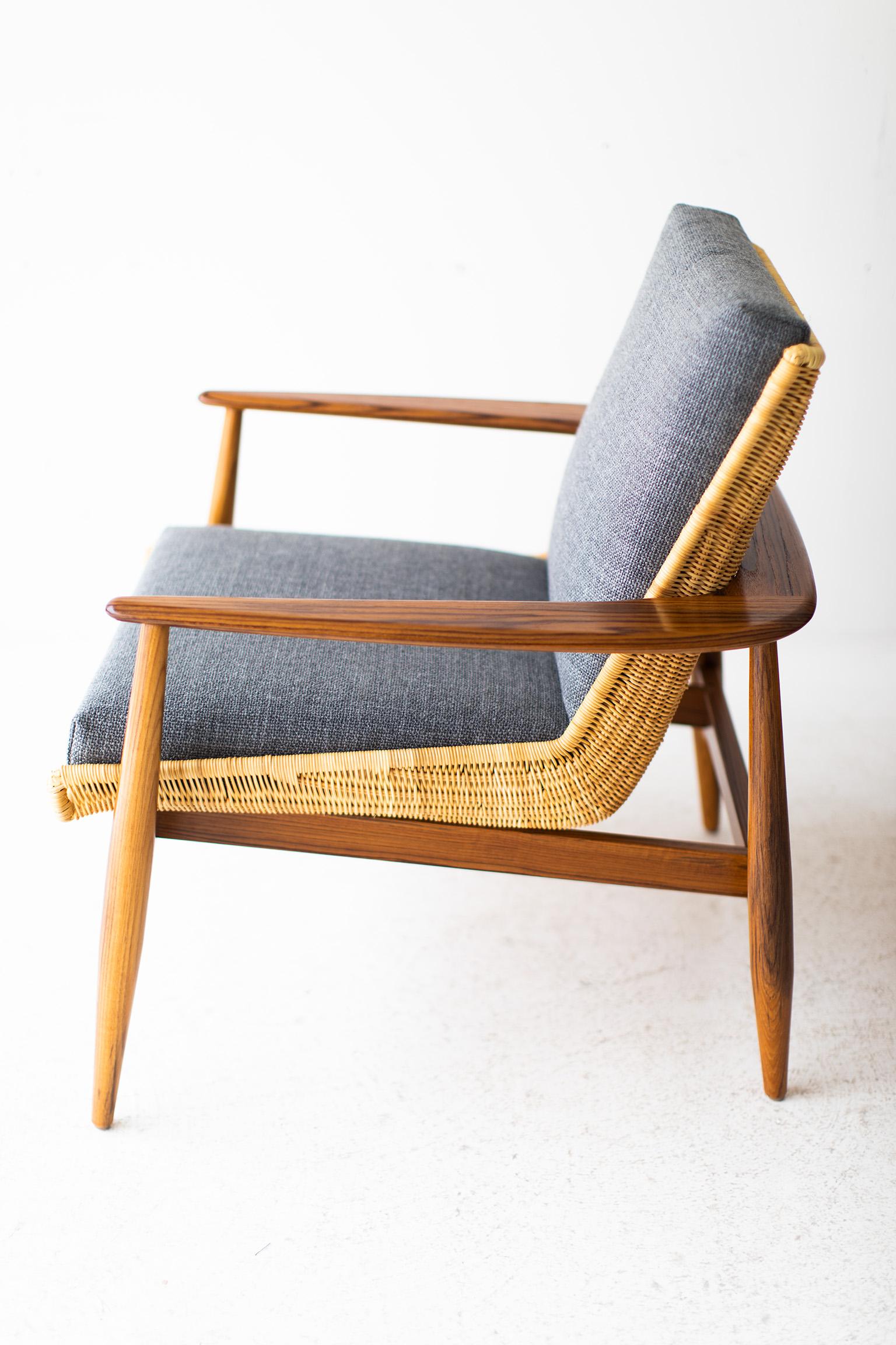 https://a.1stdibscdn.com/peabody-wicker-chairs-modern-wicker-chairs-teak-and-thick-weave-for-sale-picture-5/f_9720/f_324576721675452449338/34019512_modern_wicker_chairs_32546567_master.jpg