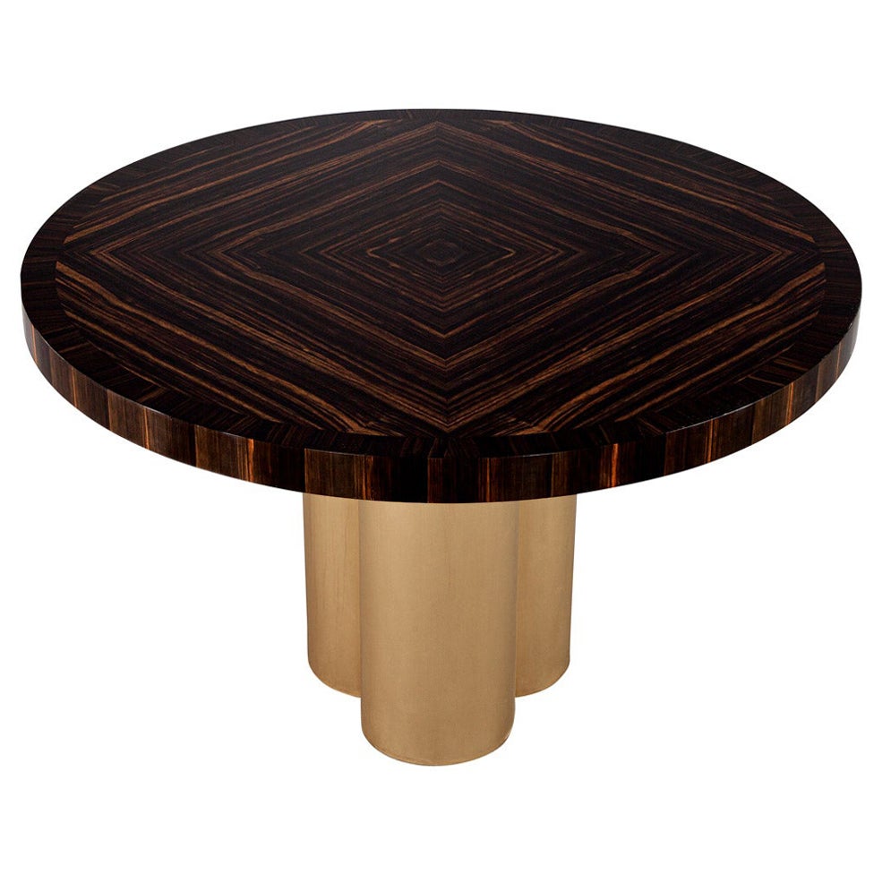https://a.1stdibscdn.com/custom-round-macassar-foyer-dining-table-by-carrocel-for-sale/1121189/f_365708121697208719172/36570812_datamatics.jpg