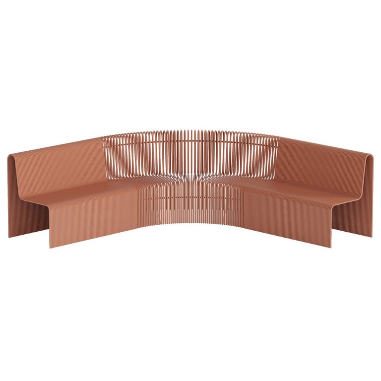 https://a.1stdibscdn.com/customizable-powdercoated-aluminum-indoor-outdoor-curved-sofa-by-laun-for-sale/1121189/f_366677521697708627209/36667752_datamatics.jpg?width=768