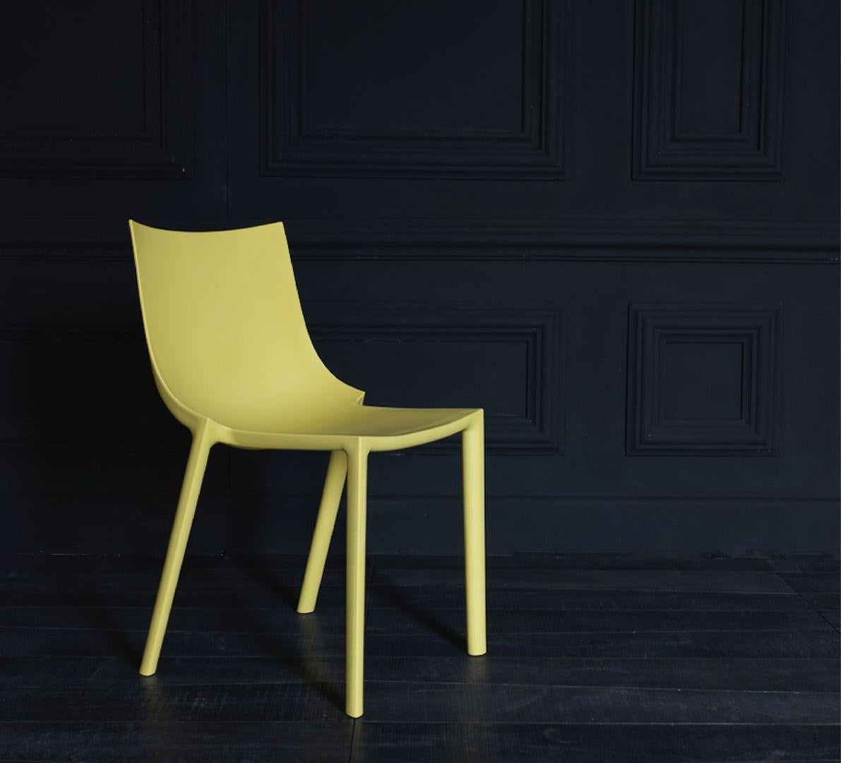 https://a.1stdibscdn.com/in-stock-bo-stackable-small-chair-polypropylene-mustard-yellow-by-driade-for-sale-picture-2/f_10794/f_409878521723095302782/36a27f23b6574a43b3790d37fa588bd8_imageNormal_master.jpg