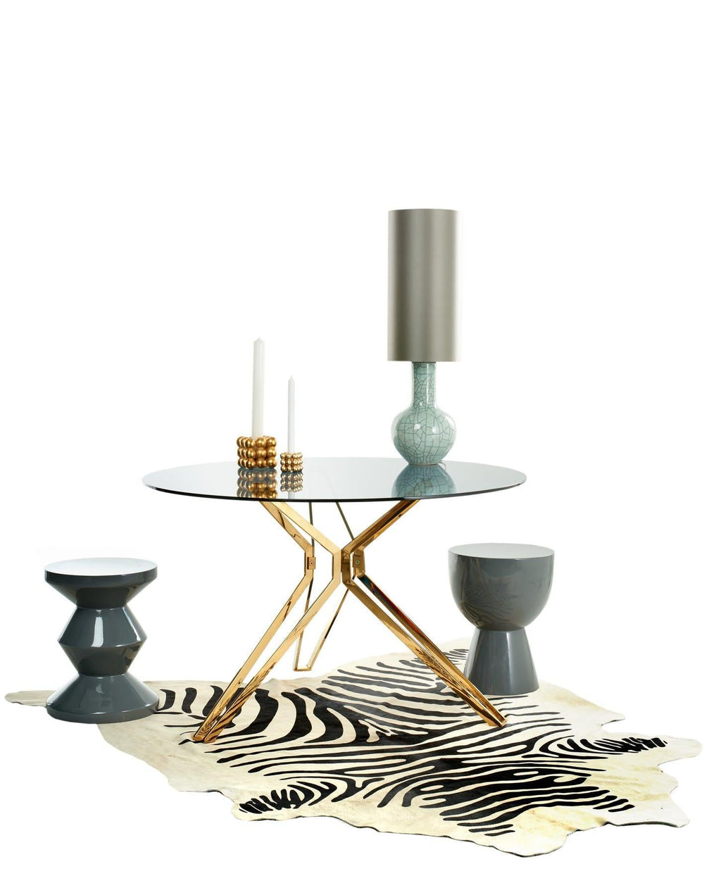 https://a.1stdibscdn.com/modern-glass-round-table-pols-potten-studio-for-sale-picture-3/f_12192/f_331667321678191393682/370_010_001_2_master.jpg
