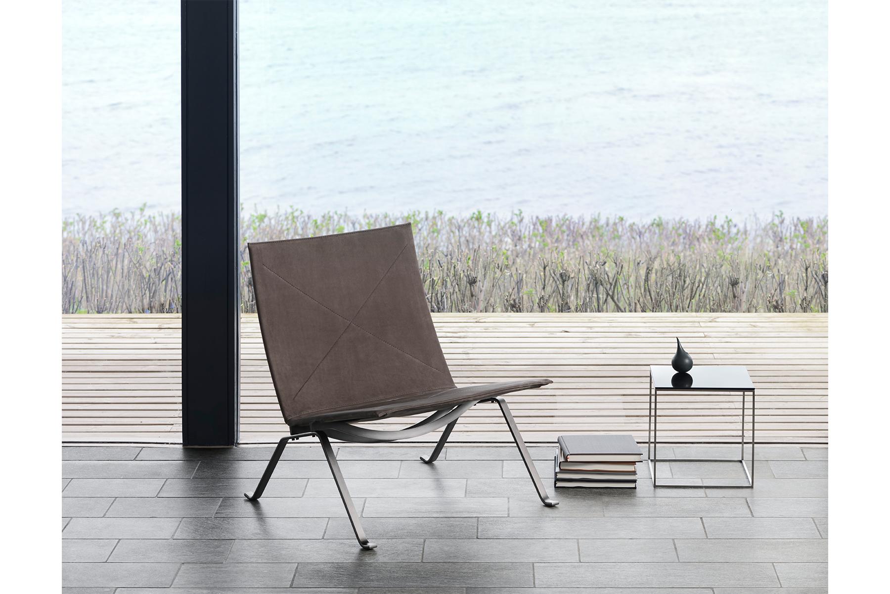 https://a.1stdibscdn.com/poul-kjaerholm-model-pk22-natural-canvas-for-sale-picture-9/f_13532/f_234026821618558391369/3814_PK22_and_PK61_60_year_Anniversary_set_master.jpg