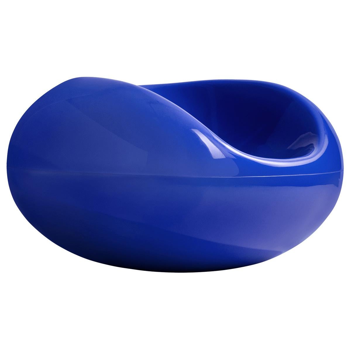 https://a.1stdibscdn.com/iconic-eero-aarnio-pink-pastil-chair-for-sale-picture-5/f_44652/f_210342521602942318618/3EeroAarnio_Pastillisininen_EK_master.jpg