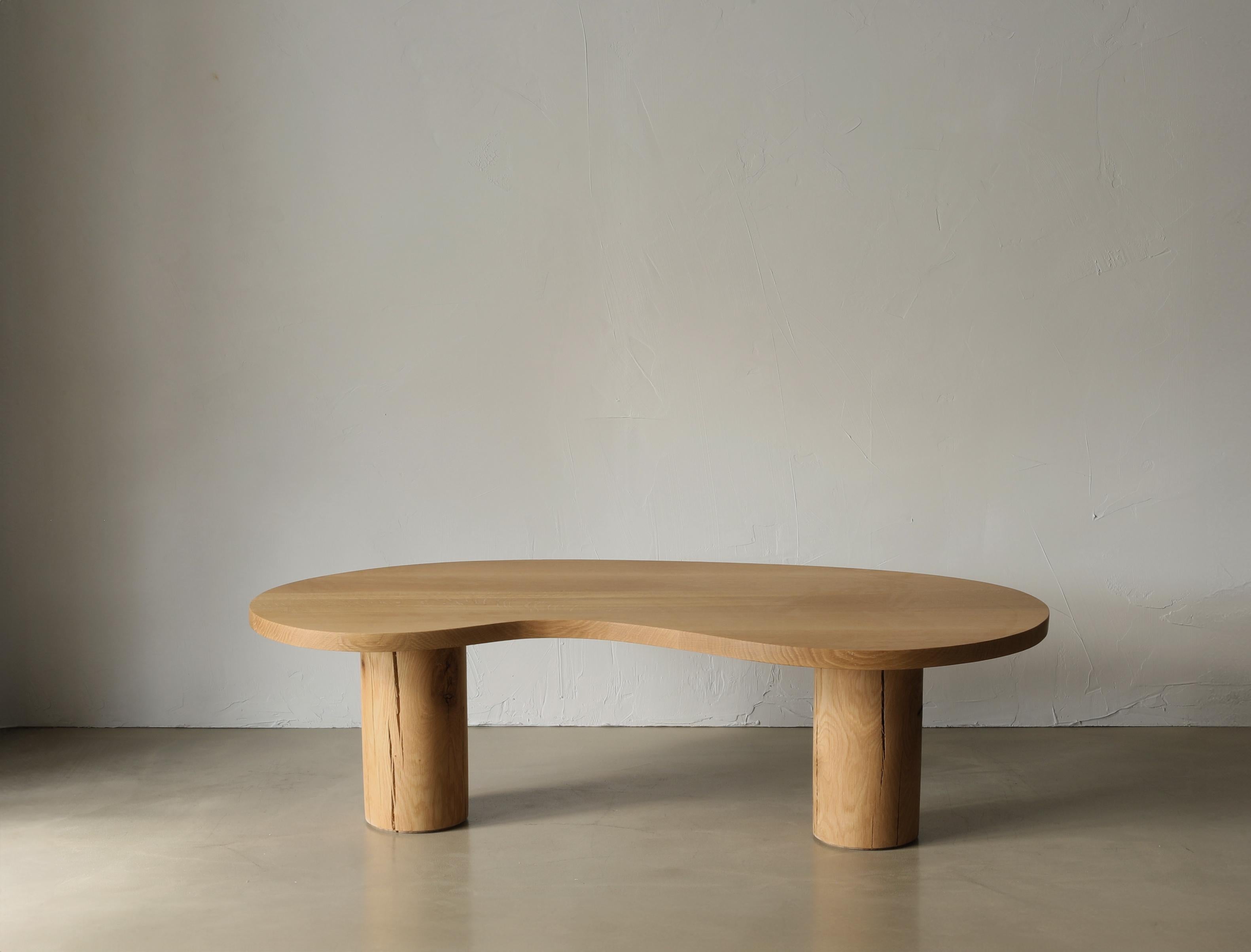 https://a.1stdibscdn.com/revolve-bean-coffee-table-for-sale-picture-2/f_81832/f_391061721712081093663/3F0A8606_copy_master.jpg