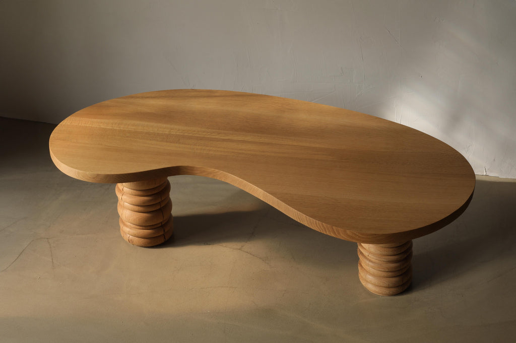 https://a.1stdibscdn.com/bead-bean-coffee-table-for-sale-picture-3/f_81832/f_391078321712086648486/3F0A8618_copy_master.jpg