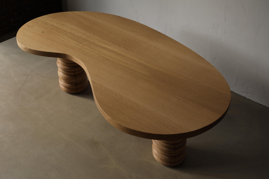https://a.1stdibscdn.com/bead-bean-coffee-table-for-sale-picture-4/f_81832/f_391078321712086648763/3F0A8629_copy_master.jpg