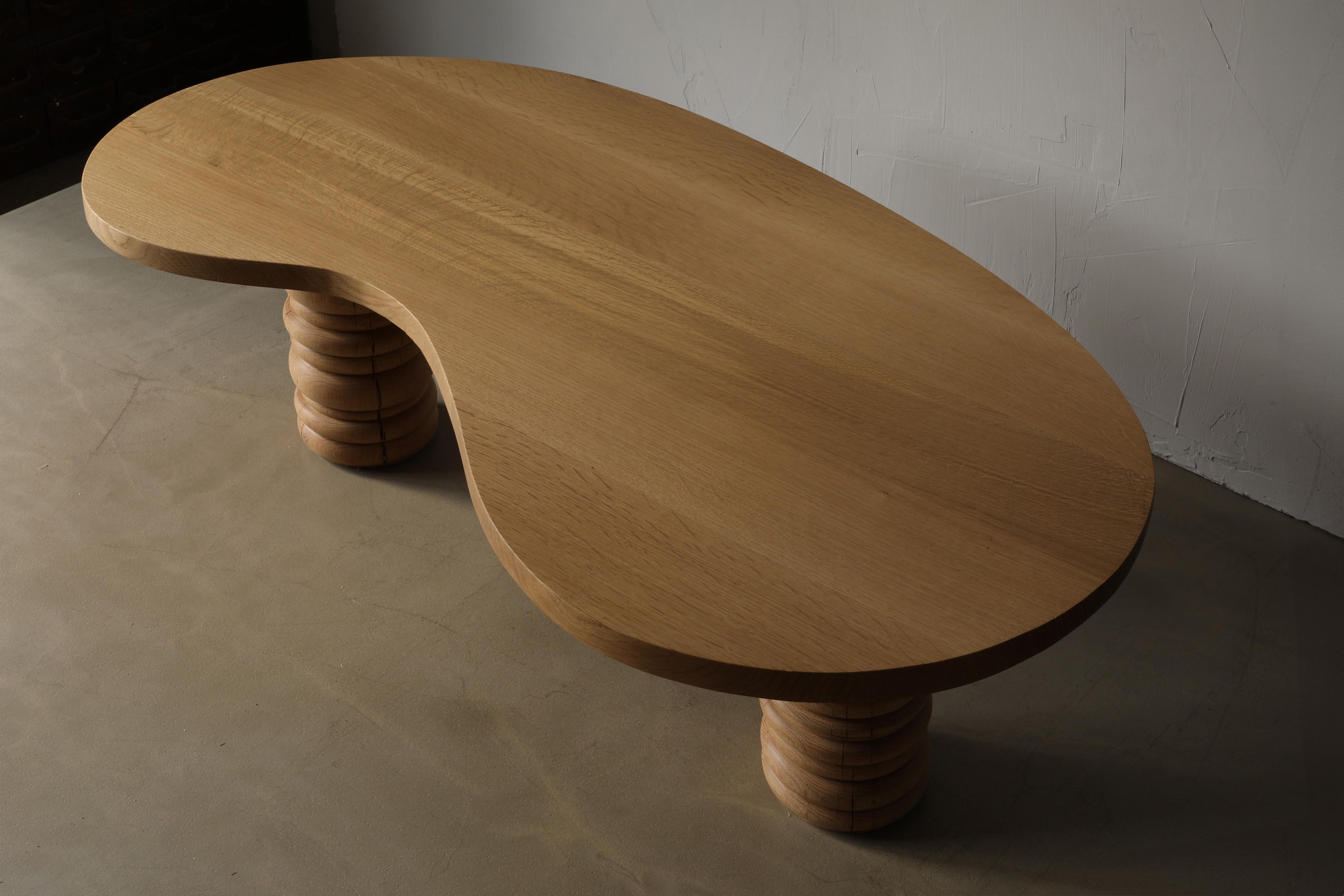 https://a.1stdibscdn.com/bead-bean-coffee-table-for-sale-picture-4/f_81832/f_391078321712086648763/3F0A8629_copy_master.jpg