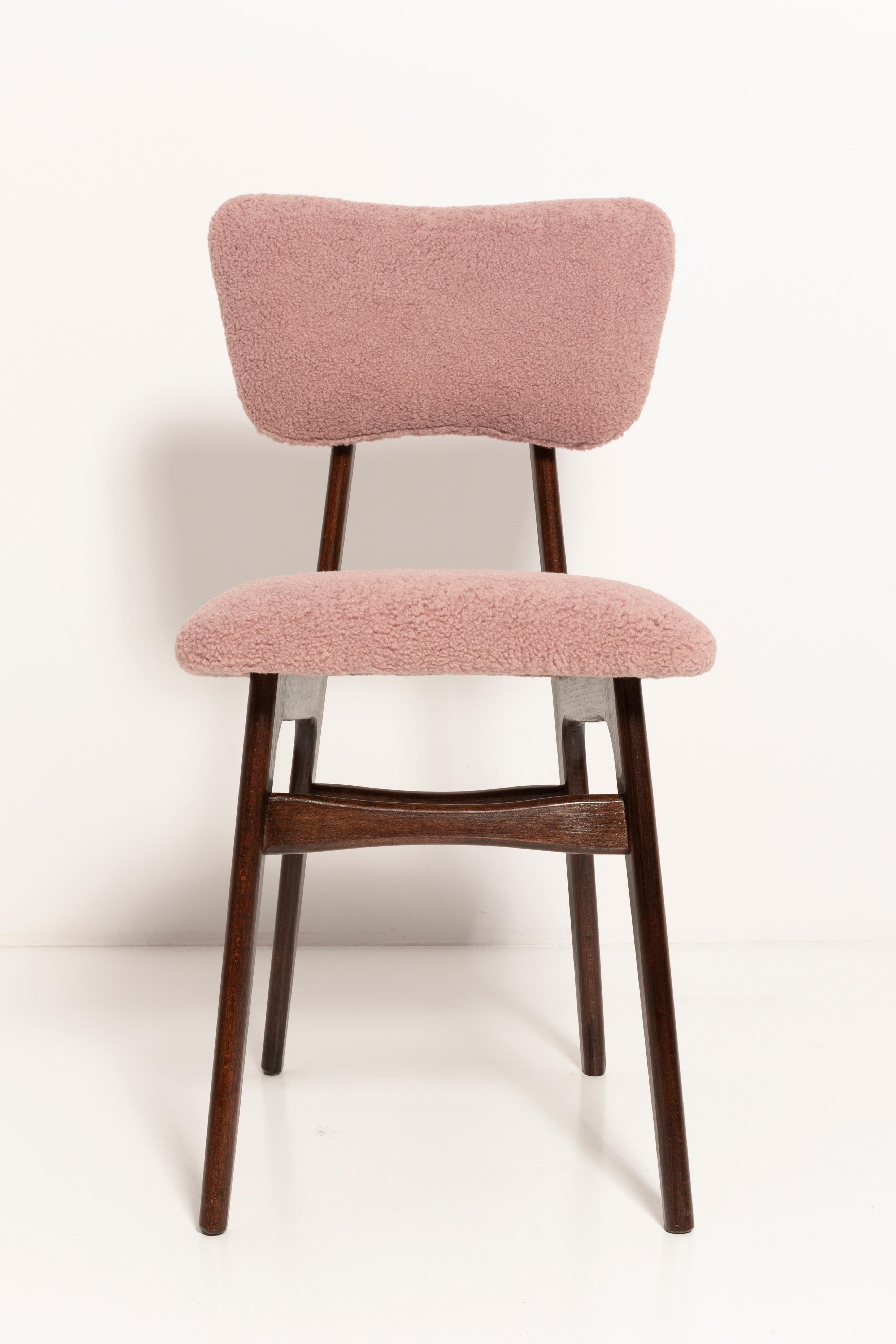 https://a.1stdibscdn.com/butterfly-dining-chair-pink-boucle-europe-for-sale-picture-15/f_34023/f_264612421639062084439/3U1A7171_master.jpg