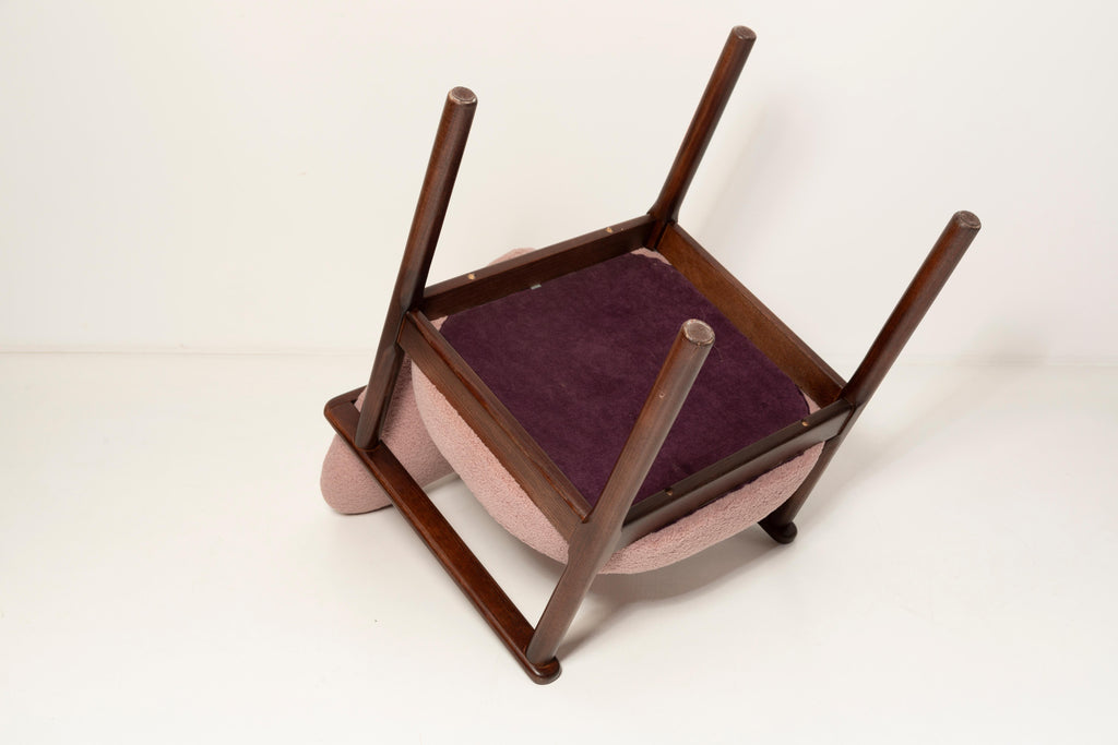 https://a.1stdibscdn.com/heart-dining-chair-pink-boucle-vintola-studio-europe-poland-for-sale-picture-12/f_34023/f_428113521734521127108/3U1A9149_master.jpg