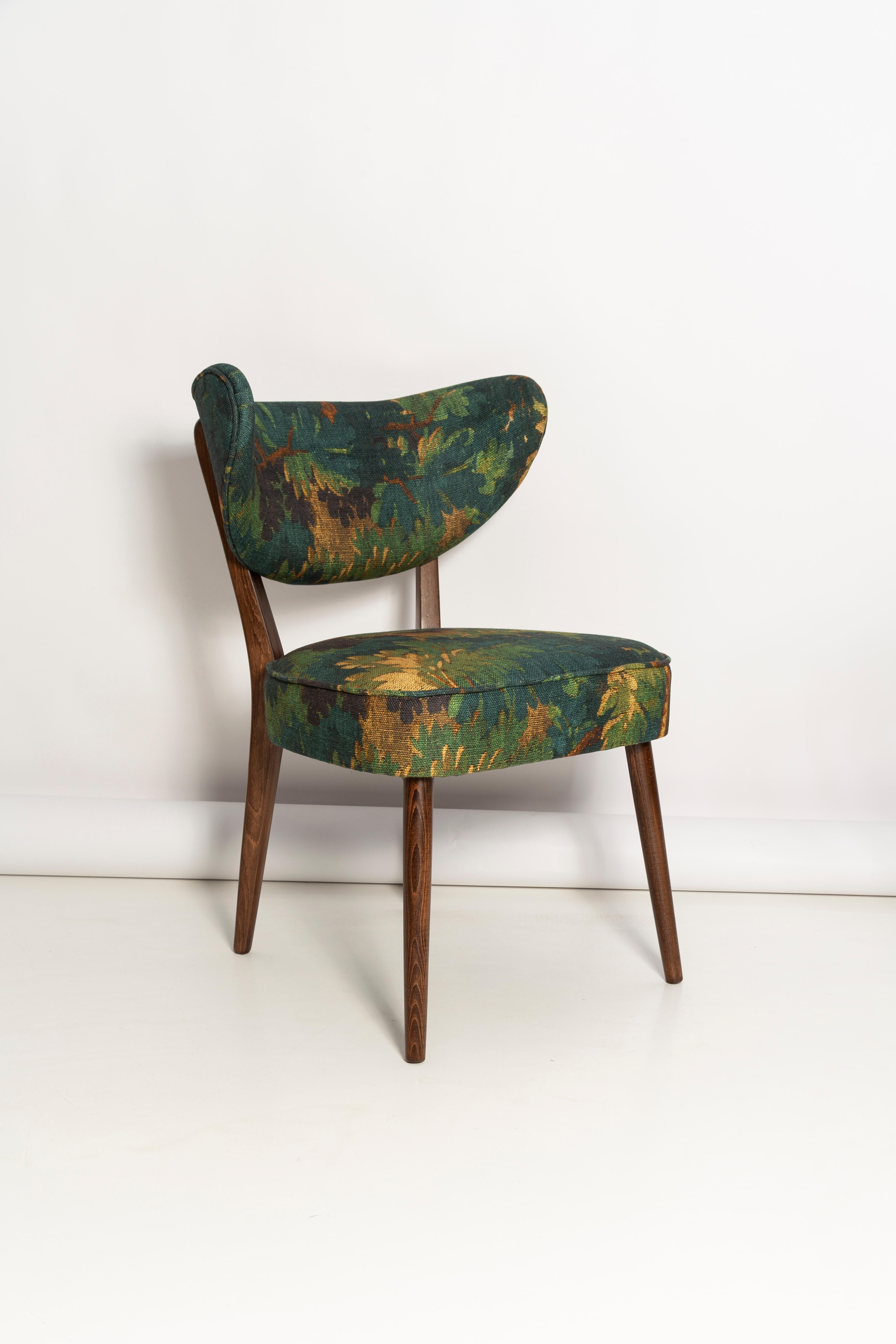 https://a.1stdibscdn.com/shell-dining-chair-linen-schwarzwald-dedar-by-vintola-studio-europe-poland-for-sale-picture-6/f_34023/f_398127021716365031587/3U1A9437_master.jpg