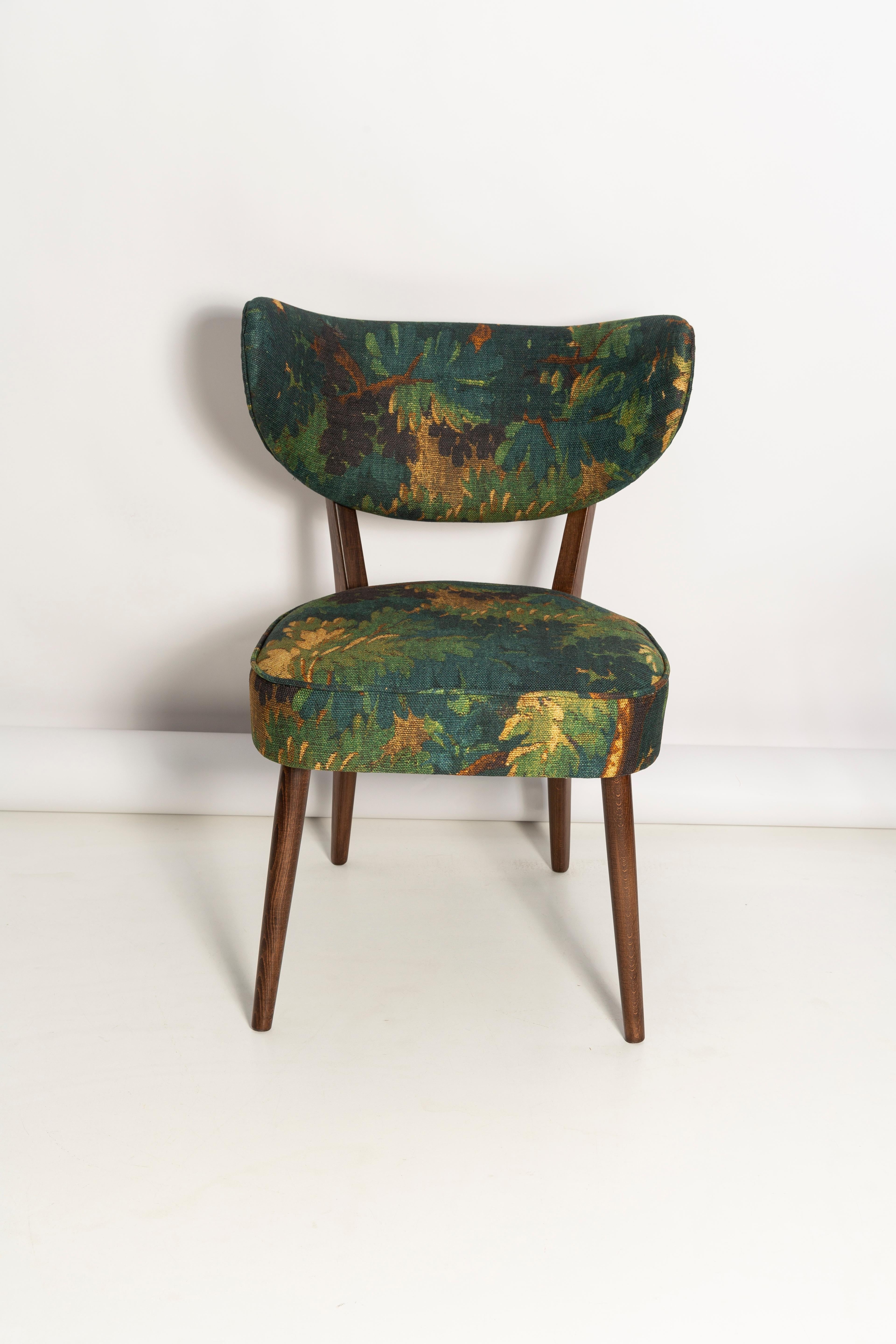 https://a.1stdibscdn.com/set-of-ten-shell-dining-chair-linen-schwarzwald-dedar-vintola-studio-europe-for-sale-picture-7/f_34023/f_398262621716366662060/3U1A9442_master.jpg