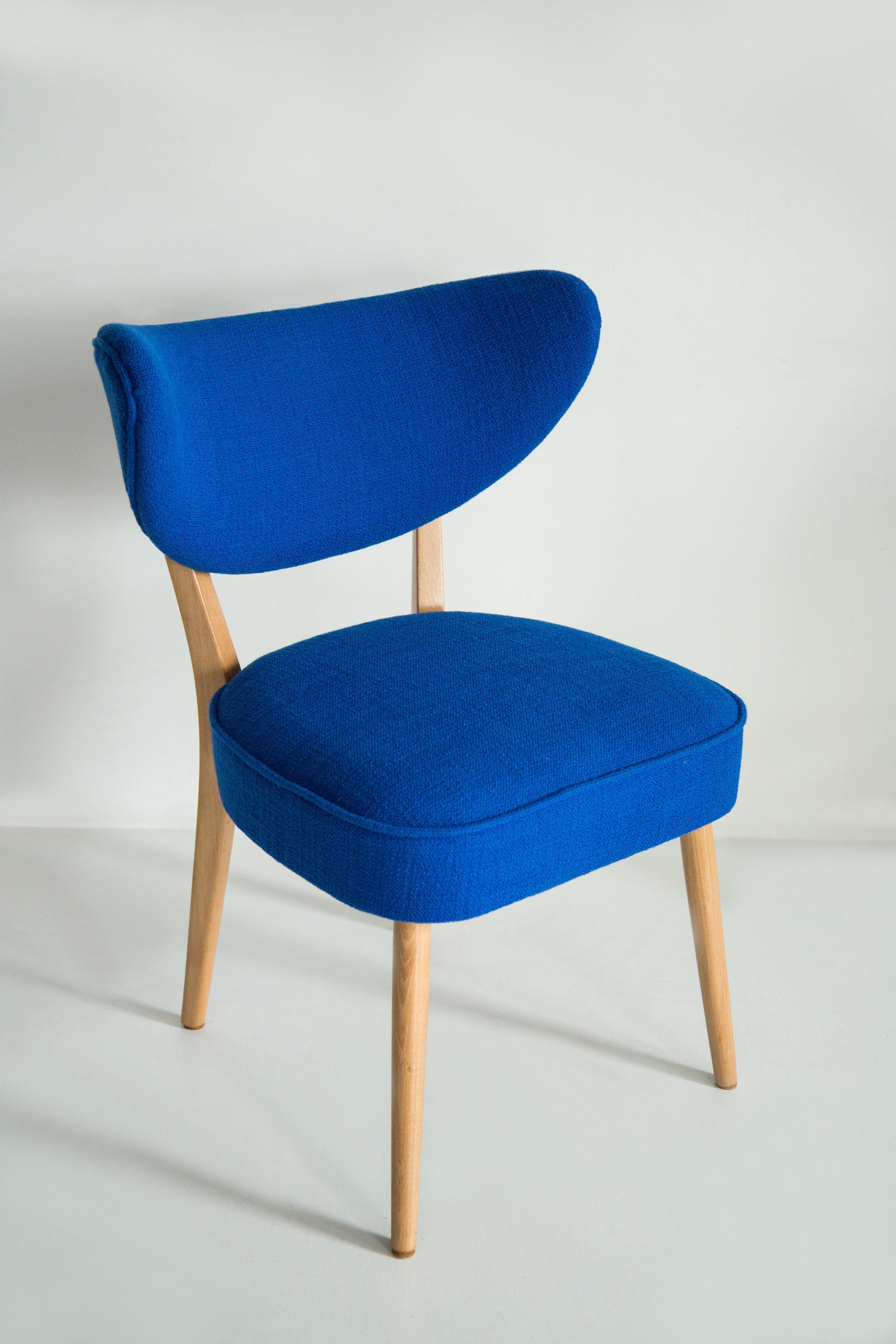 https://a.1stdibscdn.com/eight-shell-dining-chairs-very-by-dedar-by-vintola-studio-europe-poland-for-sale-picture-4/f_34023/f_416067021727171627223/3U1A9472_master.jpg