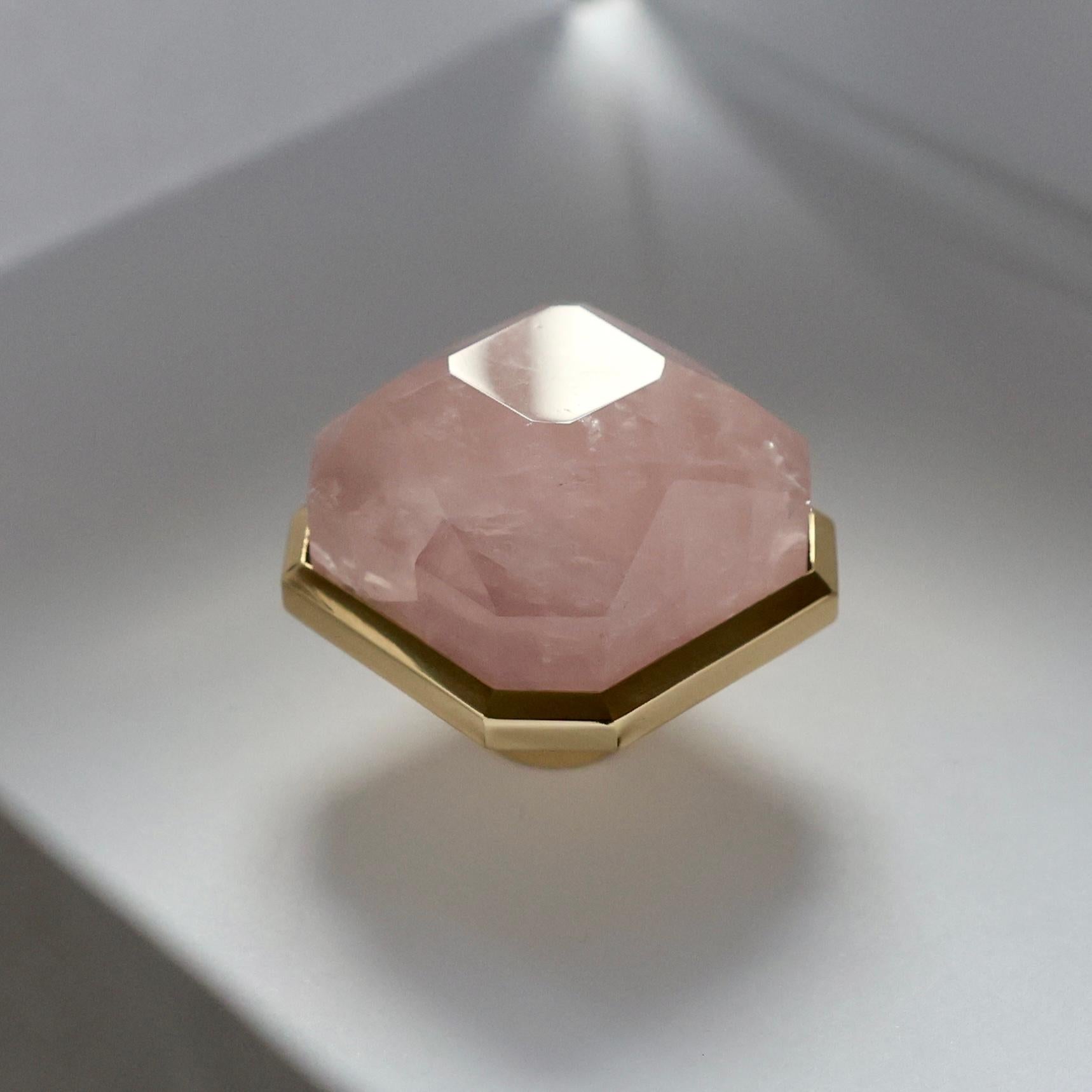https://a.1stdibscdn.com/dpr-rock-crystal-knobs-by-phoenix-for-sale-picture-4/f_9750/f_391570321712365396143/3U2A1914_master.jpeg