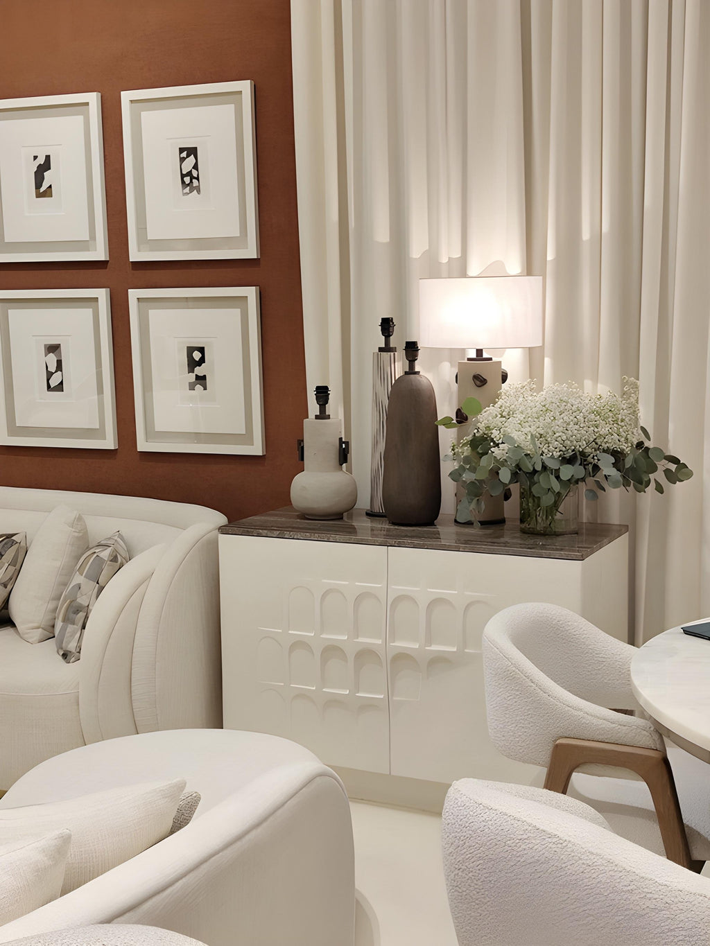 https://a.1stdibscdn.com/1980s-style-white-plastered-credenza-with-sculpted-arch-doors-by-jose-castro-for-sale-picture-3/f_27693/f_475543121763366553504/3_1_master.jpg