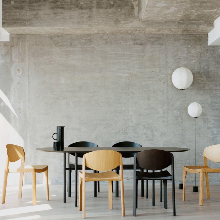 https://a.1stdibscdn.com/mauro-pasquinelli-mauro-wood-dining-chair-in-oak-for-established-sons-for-sale-picture-3/f_14472/f_462272721754941313786/3_M599_M5998_M5997_M5996_Maruo_Chair_M5999_M5998_M5997_M5996_Maruo_Chair_master.jpg?width=768