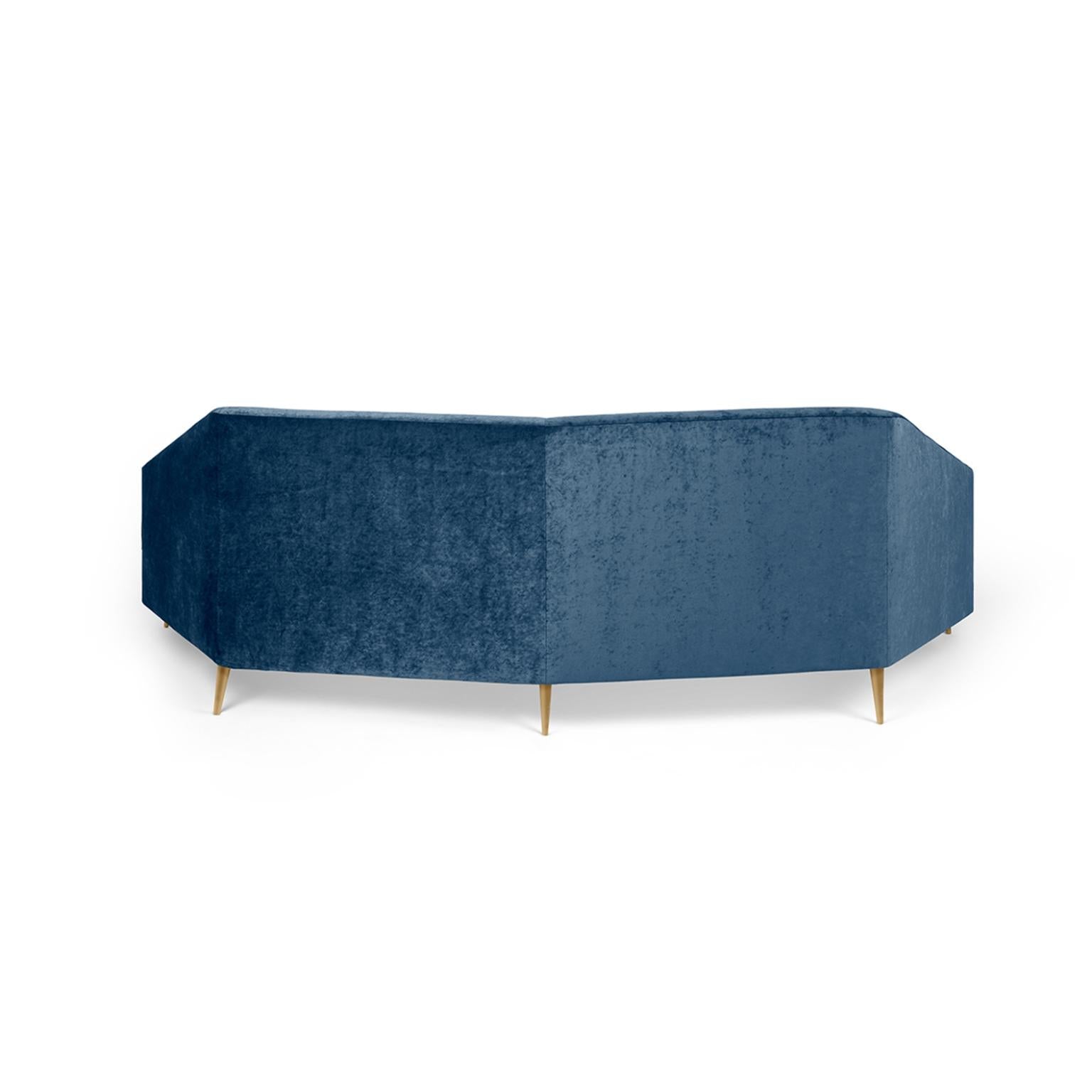 https://a.1stdibscdn.com/margot-280-sofa-by-munna-for-sale-picture-3/f_12192/f_436149021739460320918/3_master.jpg