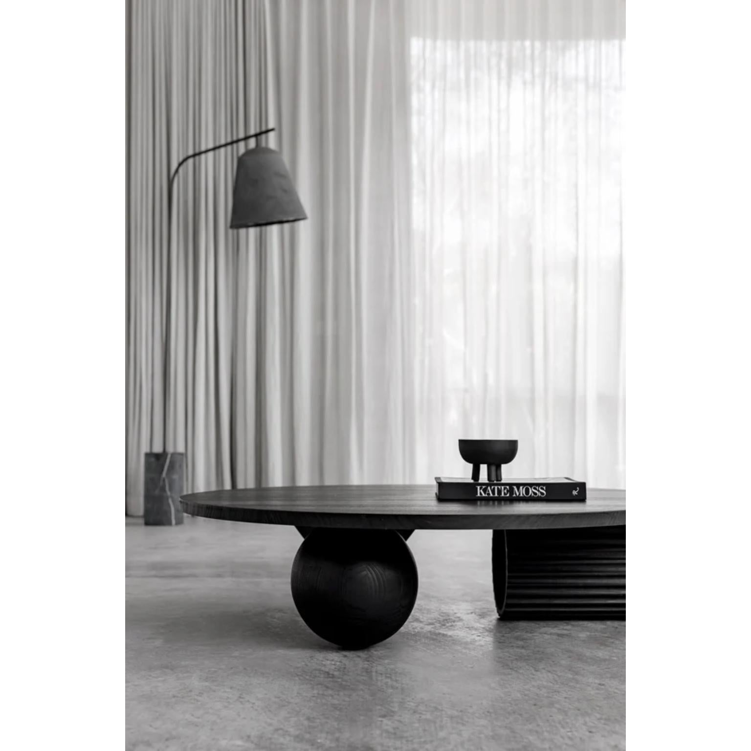 https://a.1stdibscdn.com/underline-oval-coffee-table-in-black-oak-by-hegi-design-house-for-sale-picture-3/f_12192/f_479592221765492891172/3_master.jpg