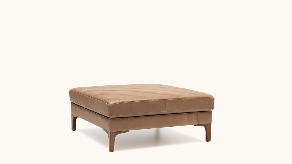 https://a.1stdibscdn.com/de-sede-ds-48-three-seat-sofa-in-nougat-upholstery-by-antonella-scarpitta-for-sale-picture-3/22569652/f_323865621674559534386/3_master.jpg
