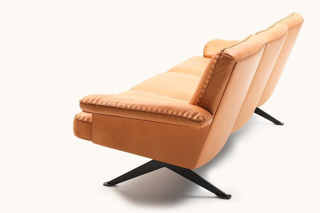 https://a.1stdibscdn.com/de-sede-ds-31-sofa-in-teak-leather-upholstery-by-antonella-scarpitta-for-sale-picture-4/f_16392/f_485470221769600330688/3_master.jpg