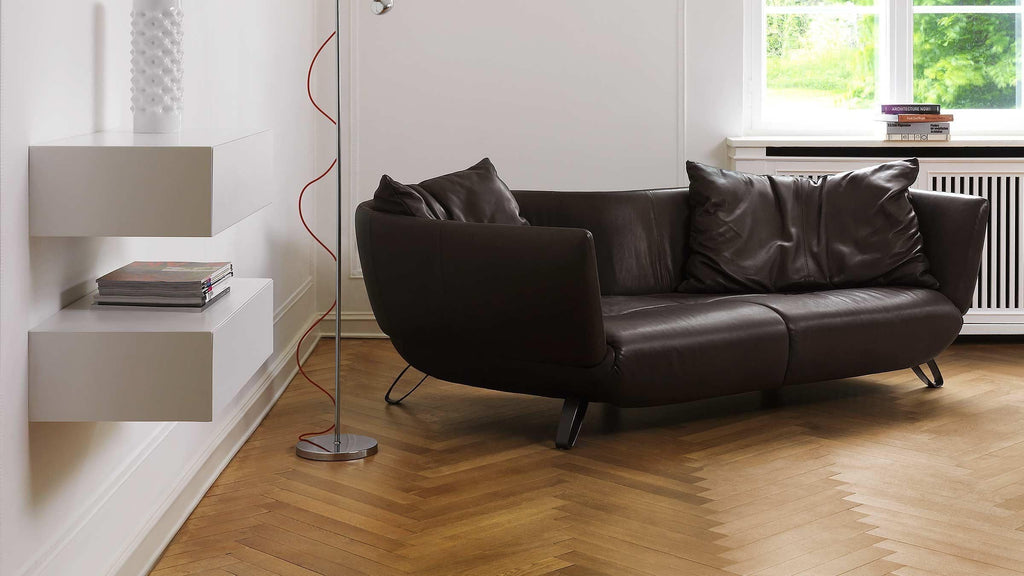 https://a.1stdibscdn.com/de-sede-ds-102-sofa-in-white-leather-upholstery-by-mathias-hoffmann-for-sale-picture-3/f_16392/f_486147221770023570587/3_master.jpg