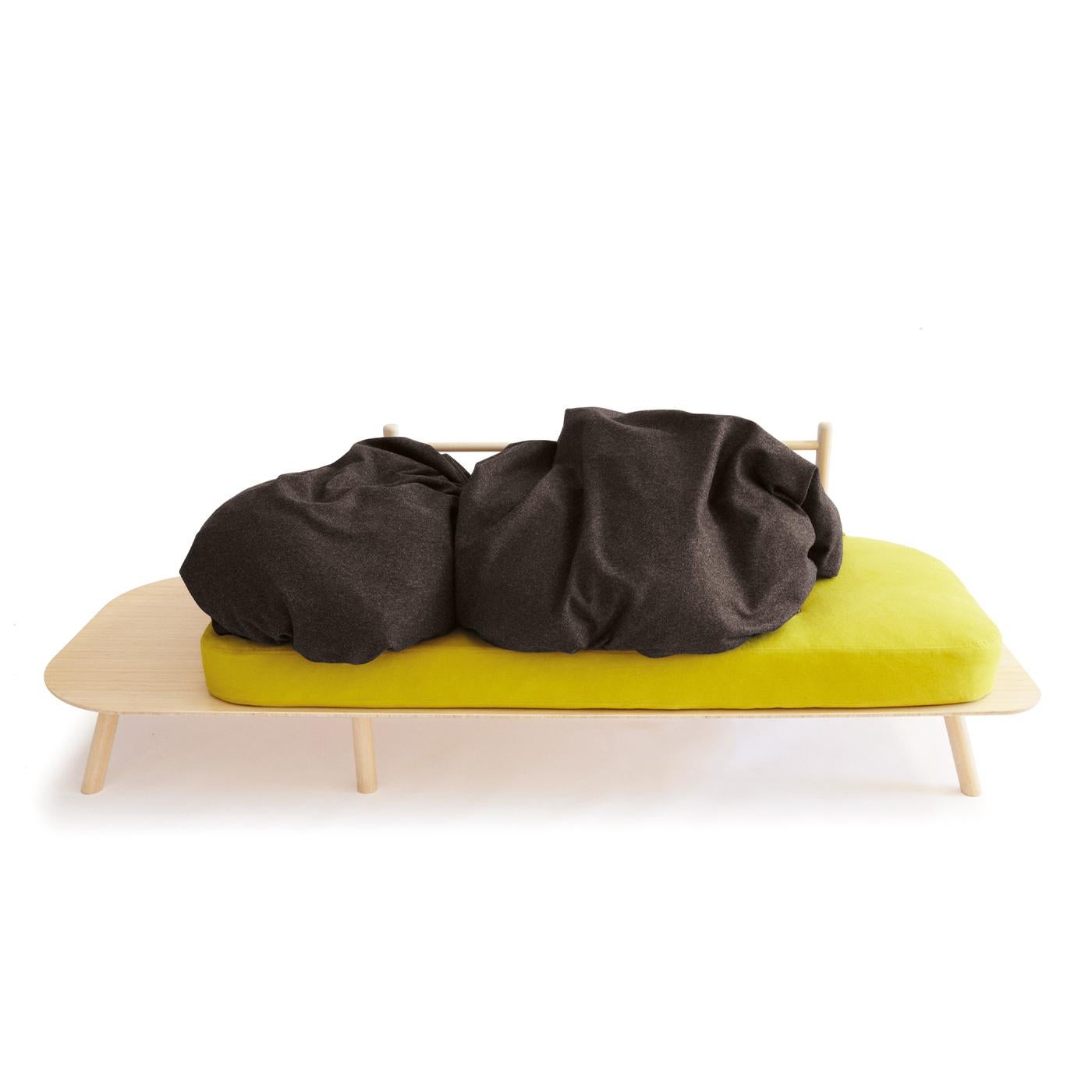 https://a.1stdibscdn.com/disfatto-sofa-by-dennis-guidone-for-sale-picture-3/22569652/f_217151221607403948115/3_master.jpg