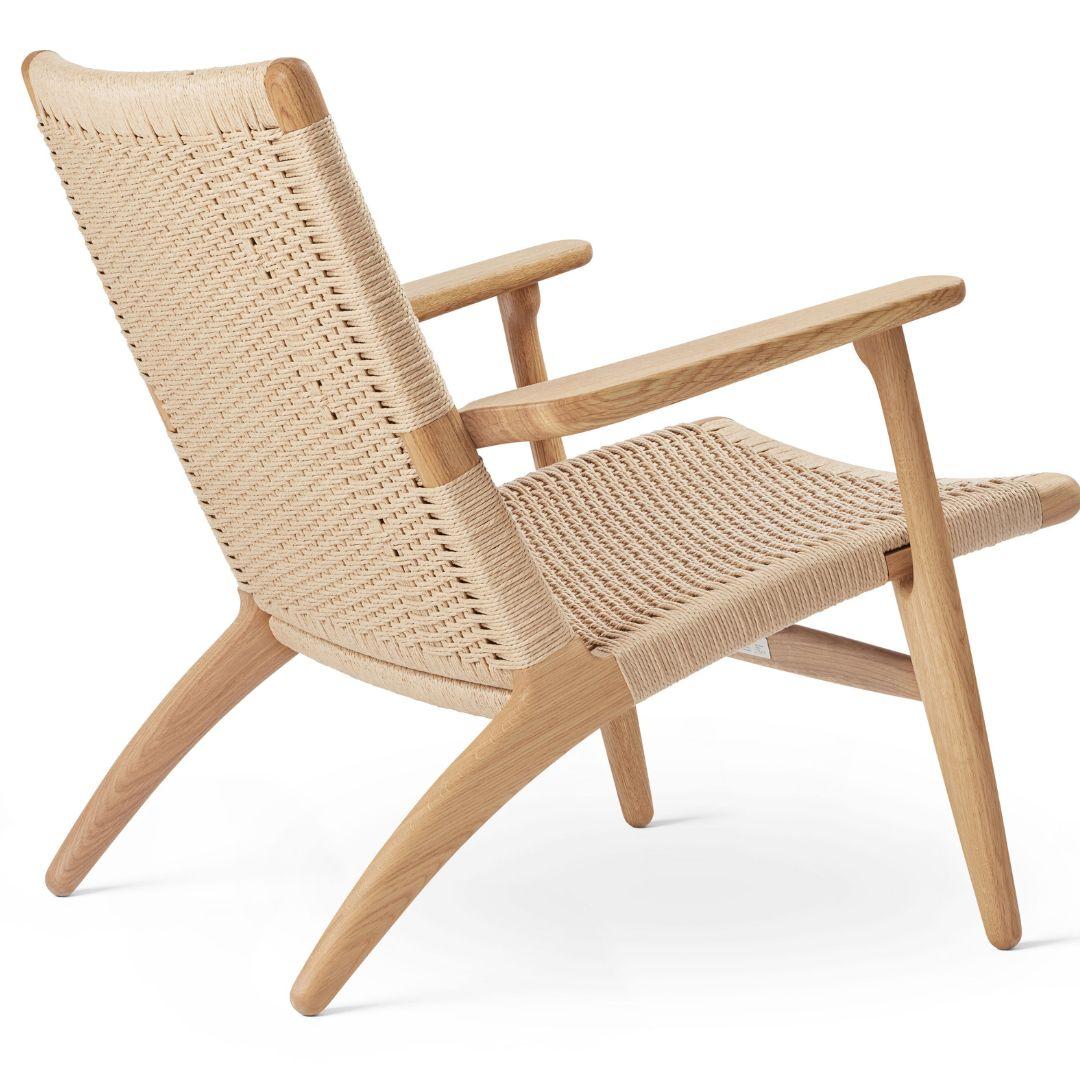 https://a.1stdibscdn.com/hans-j-wegner-ch25-chair-in-oak-oil-natural-papercord-for-carl-hansen-son-for-sale-picture-3/f_14472/f_316489021670524847684/3_master.jpg