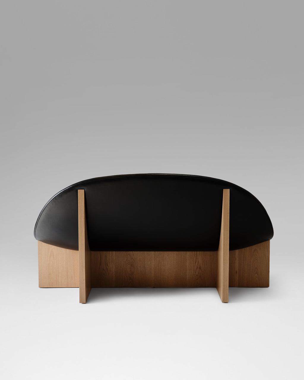 https://a.1stdibscdn.com/nido-sofa-in-solid-walnut-and-maharam-wool-velvet-upholstery-for-sale-picture-10/f_23783/f_164118111730937600301/3_master.jpg