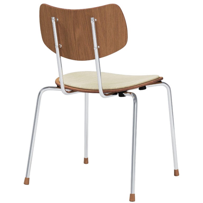 https://a.1stdibscdn.com/vilhelm-lauritzen-vla26-vega-chair-in-oak-chrome-and-oil-for-carl-hansen-son-for-sale-picture-12/f_14472/f_382103421706808046351/3_master.jpg?width=768