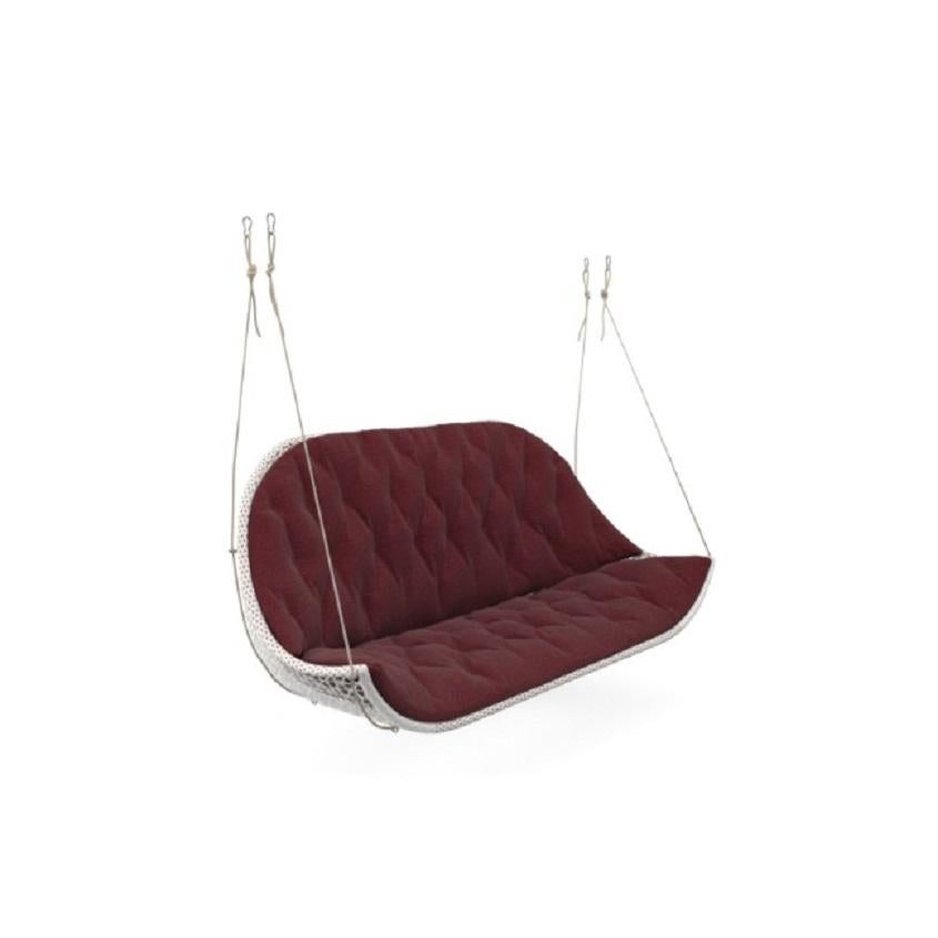 https://a.1stdibscdn.com/outdoor-swing-sofa-with-rope-detailing-for-sale-picture-3/f_27693/f_323702021674483009711/3_master.jpg