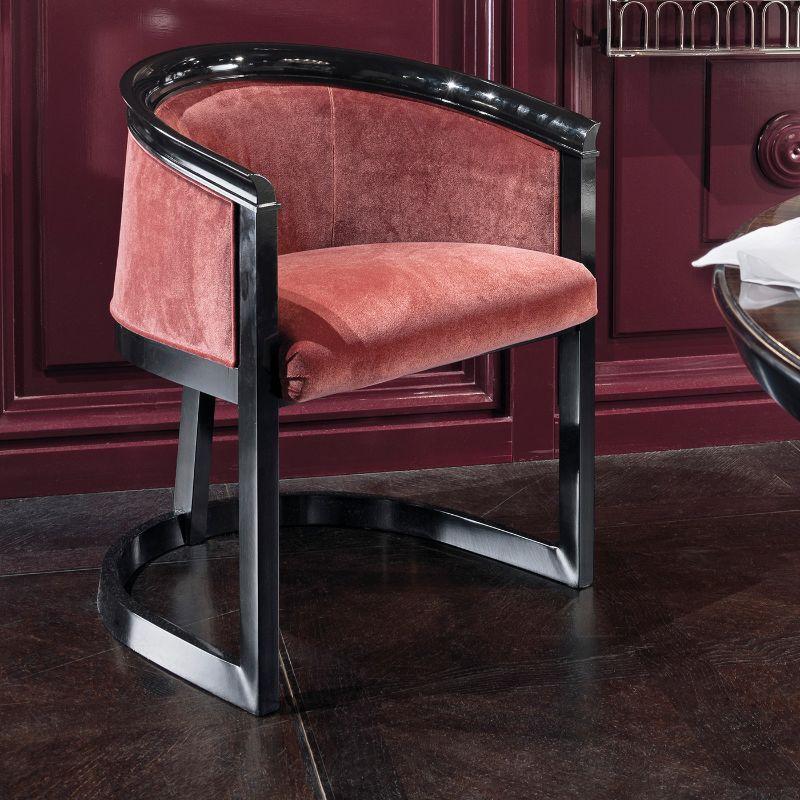 https://a.1stdibscdn.com/pink-velvet-armchair-for-sale-picture-3/22569652/f_292218321656578257801/3_master.jpg