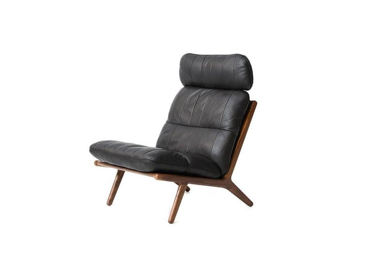 https://a.1stdibscdn.com/de-sede-ds-531-chair-without-armrest-in-black-upholstery-by-de-sede-design-team-for-sale-picture-3/22569652/f_324460521674812776359/3_master.jpg?width=768