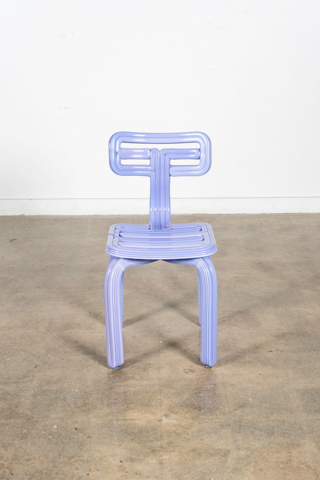 https://a.1stdibscdn.com/kooij-chubby-chair-in-forget-me-not-by-dirk-van-der-kooij-for-sale-picture-3/f_105062/f_469211821759537275993/3_master.jpg