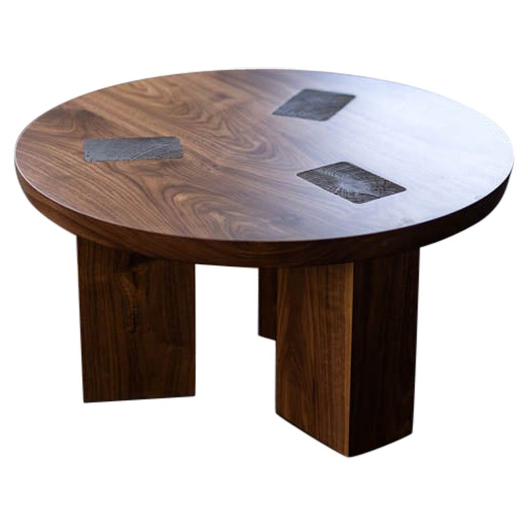 https://a.1stdibscdn.com/round-wood-and-bronze-table-in-walnut-winston-coffee-table-by-alabama-sawyer-for-sale/1121189/f_407724221722013680724/40772422_datamatics.jpg