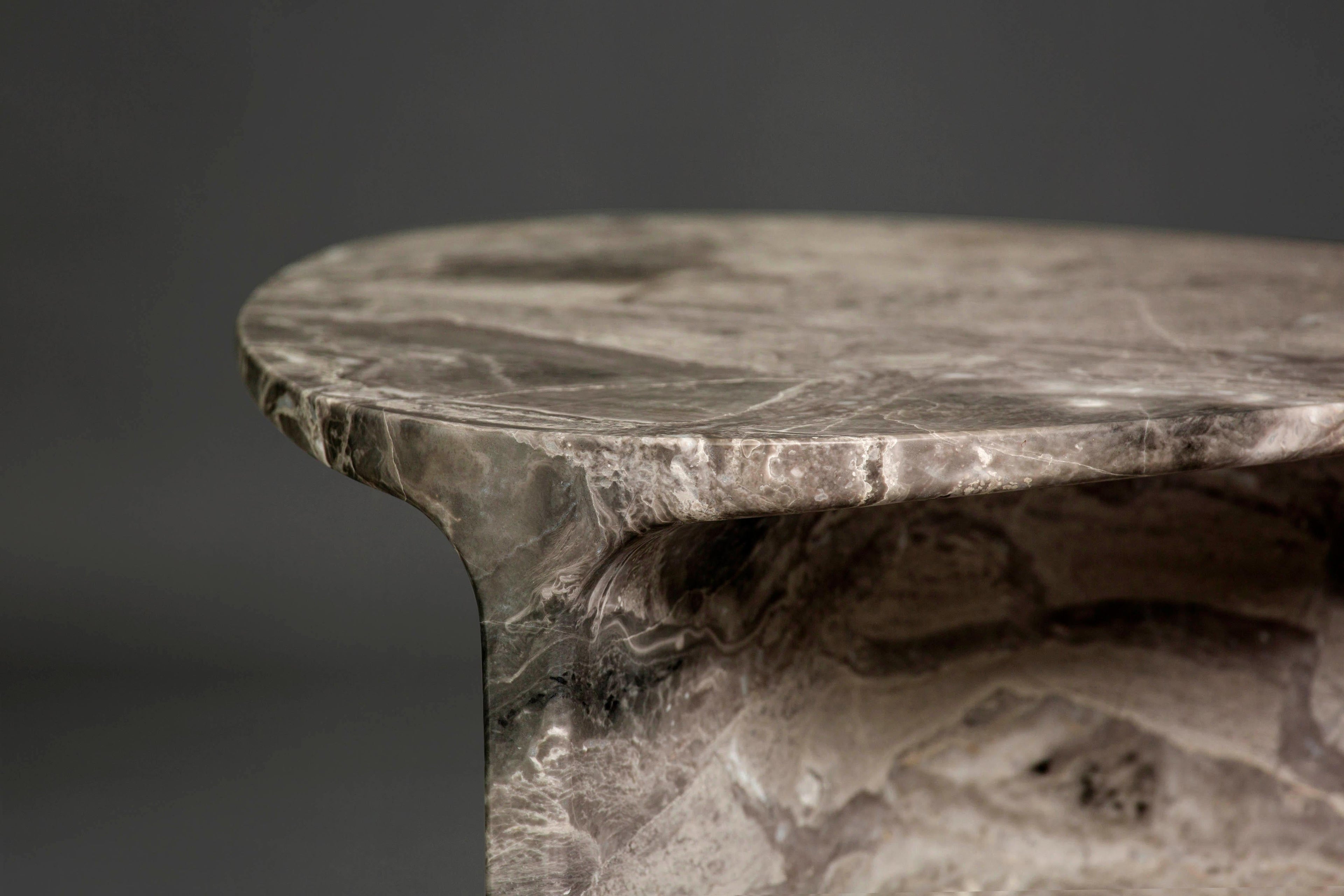 https://a.1stdibscdn.com/carv-occasional-table-in-orobico-marble-by-daniel-fintzi-for-formar-for-sale-picture-5/f_76782/f_314403621669198681309/40_CARV_ORO_master.jpg