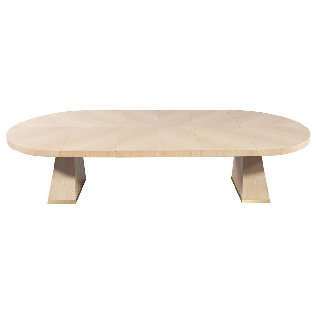 https://a.1stdibscdn.com/modern-round-extendable-oak-dining-table-for-sale/1121189/f_411955621724685054116/41195562_datamatics.jpg