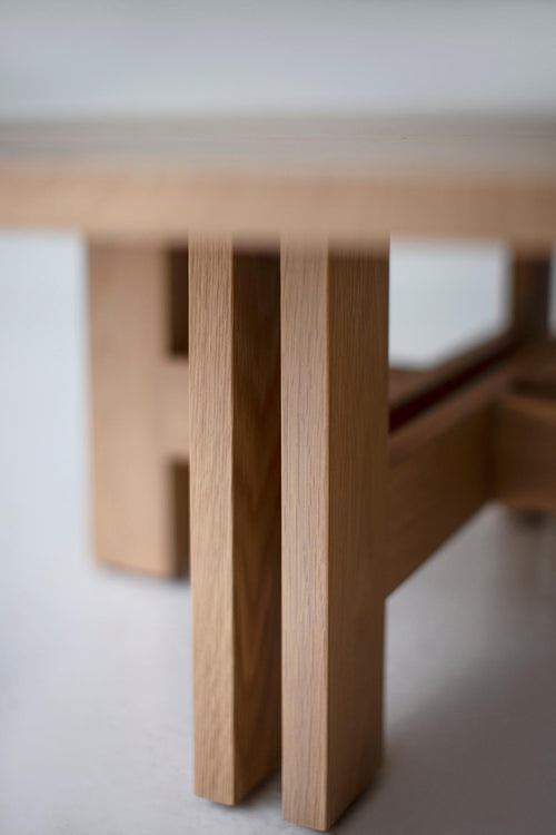 https://a.1stdibscdn.com/bertu-coffee-tables-white-oak-coffee-table-round-the-genesis-bleached-oak-for-sale-picture-2/f_9720/f_437494721740155585851/41779726_white_oak_coffee_table_67448232_master.jpg
