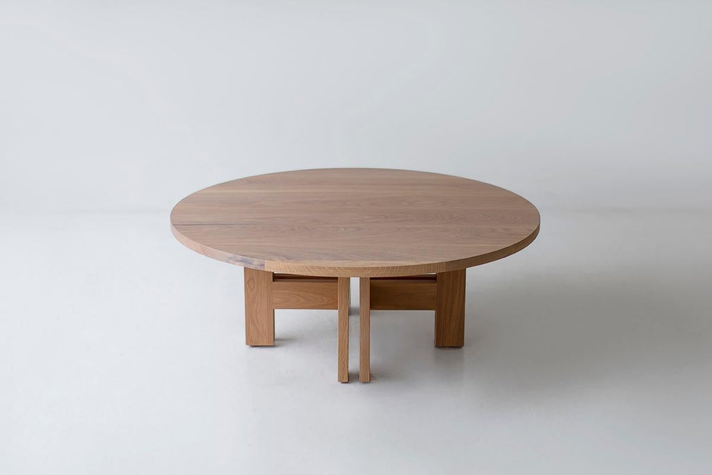 https://a.1stdibscdn.com/bertu-coffee-tables-white-oak-coffee-table-round-the-genesis-bleached-oak-for-sale-picture-4/f_9720/f_437494721740155585660/41779726_white_oak_coffee_table_67448262_master.jpg