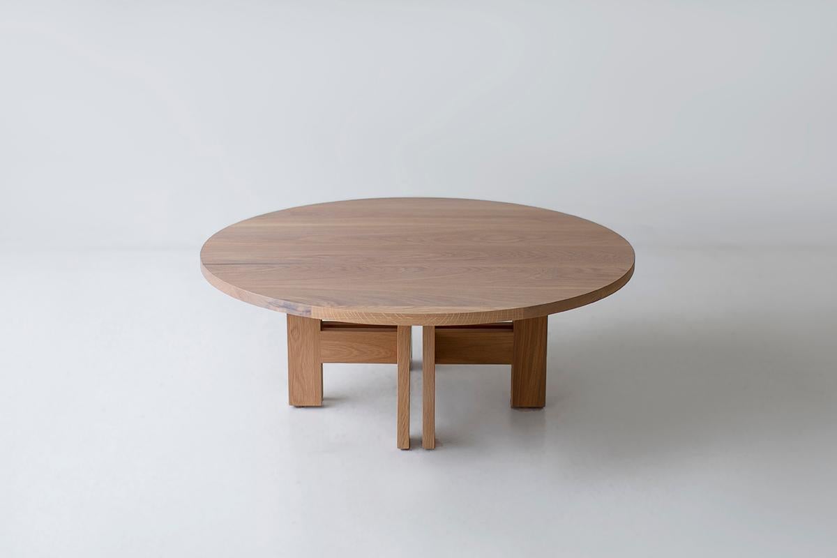 https://a.1stdibscdn.com/bertu-coffee-tables-white-oak-coffee-table-round-the-genesis-bleached-oak-for-sale-picture-4/f_9720/f_437494721740155585660/41779726_white_oak_coffee_table_67448262_master.jpg