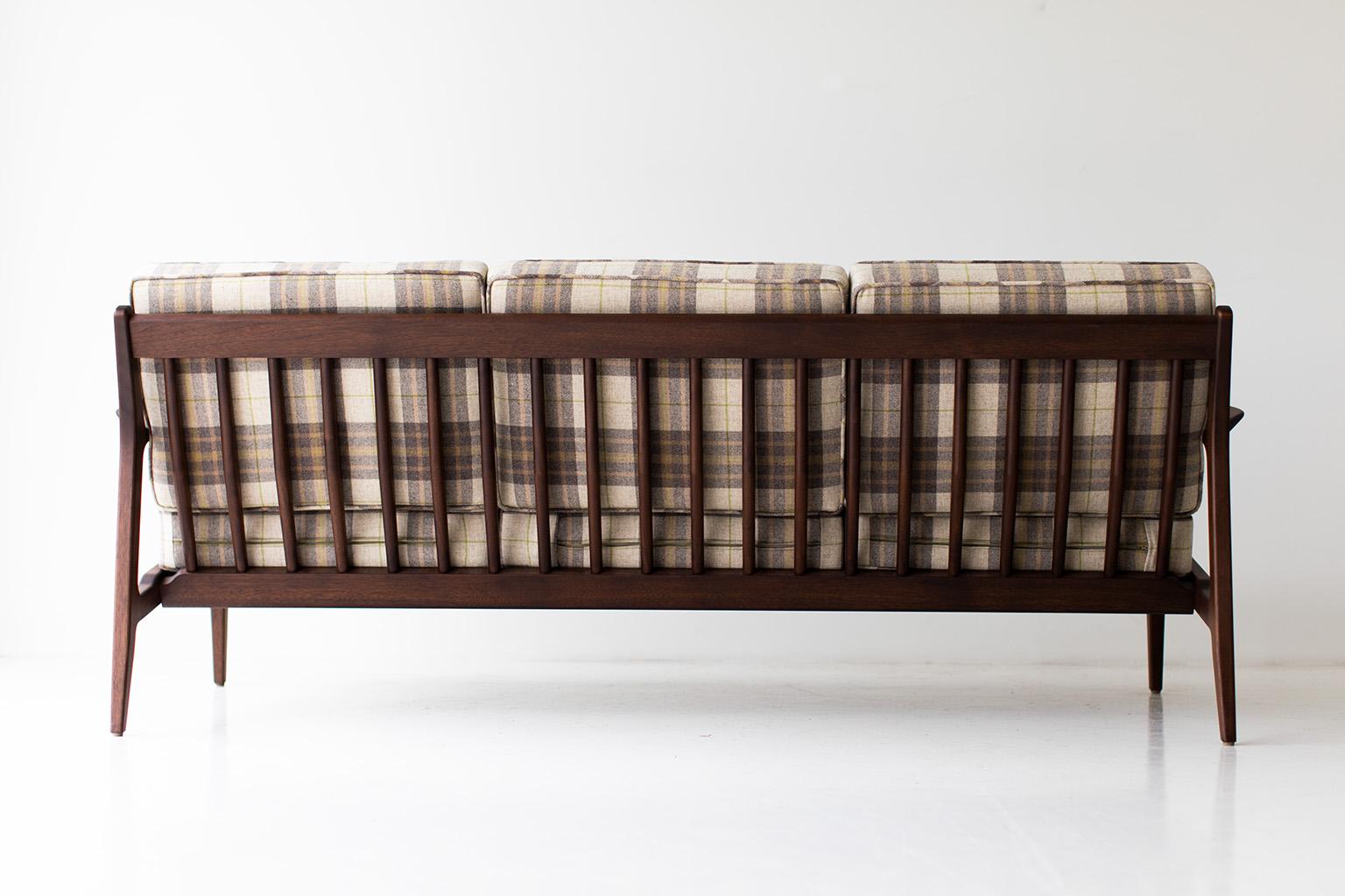 https://a.1stdibscdn.com/craftassociates-sofa-peabody-danish-modern-sofa-walnut-slatted-for-sale-picture-3/f_9720/f_372920521701199769919/41896192_danish_modern_sofa_56966161_master.jpg