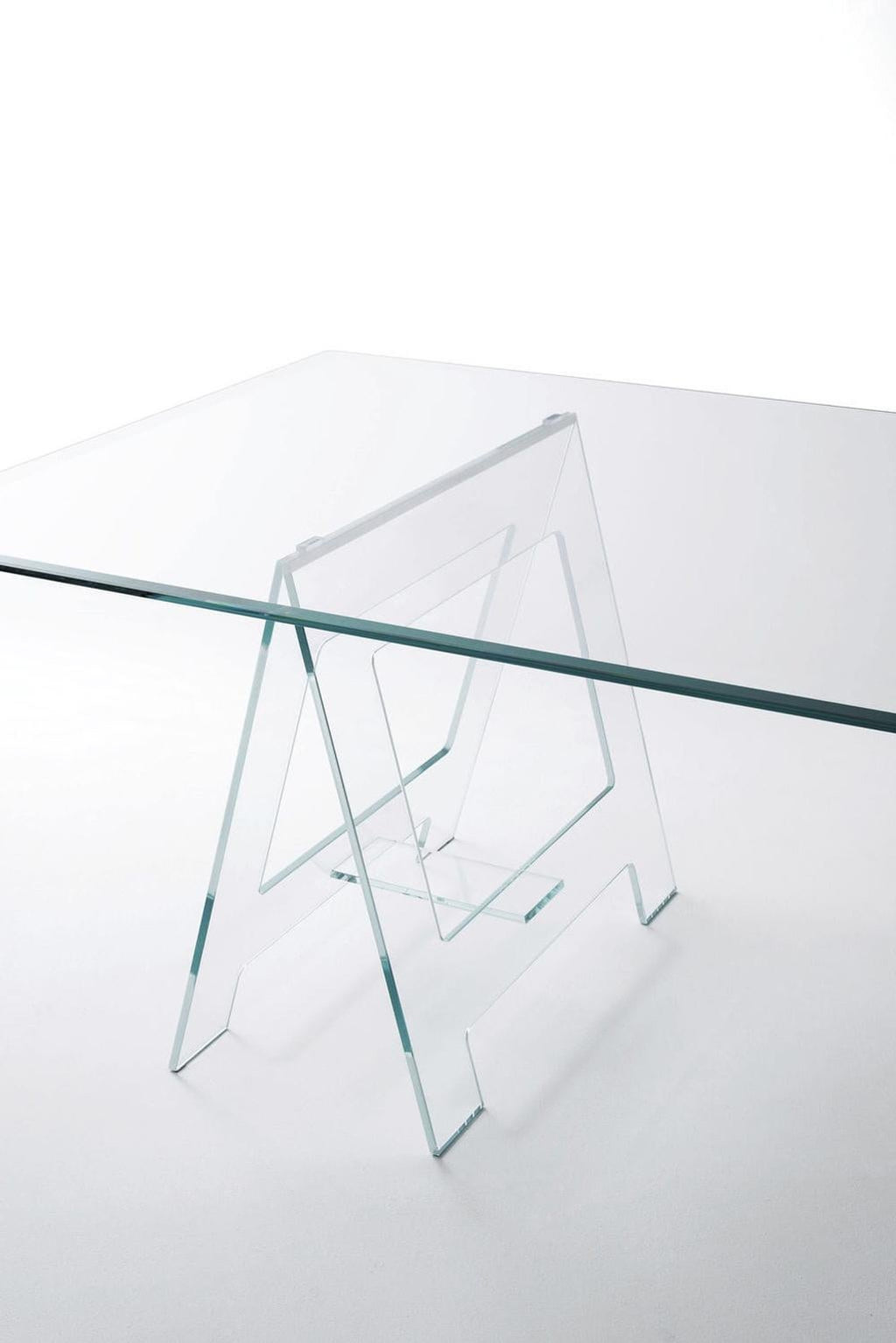 https://a.1stdibscdn.com/21st-century-italian-modern-design-crystal-desk-or-dining-table-with-easels-for-sale-picture-4/f_36621/f_274281221645119209807/4226_9035259_master.jpg