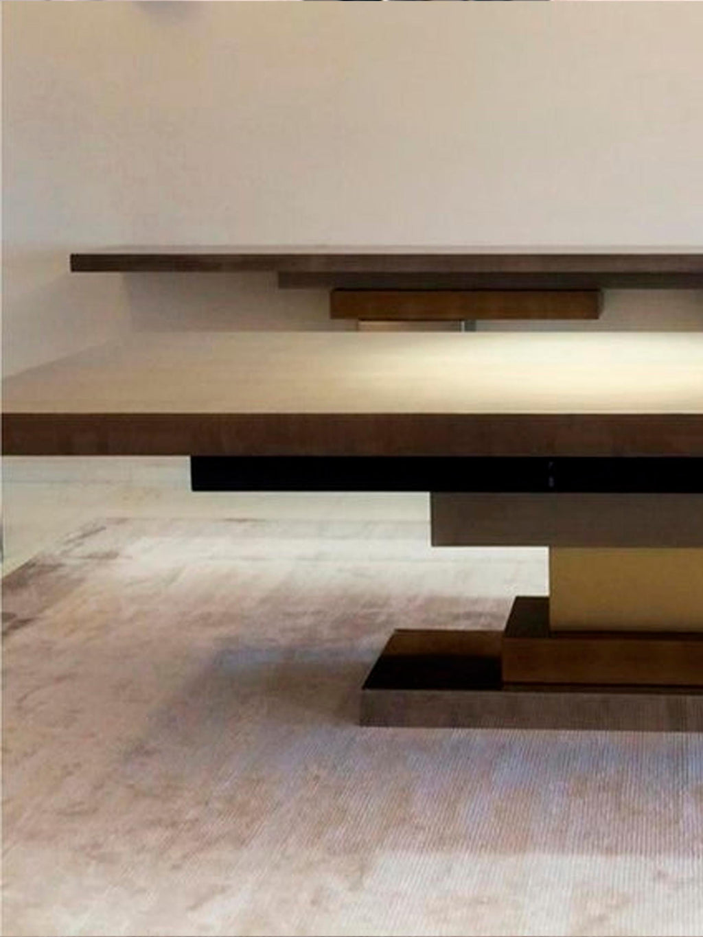 https://a.1stdibscdn.com/stratos-dining-table-from-the-stratos-line-by-gas-studio-for-sale-picture-7/f_50421/f_318277921755001838385/422_master.jpg