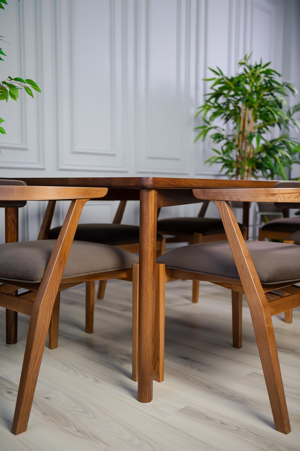 https://a.1stdibscdn.com/solana-dark-brown-solid-wood-dining-table-for-sale-picture-13/f_82682/f_330148521677526259682/429_master.jpg