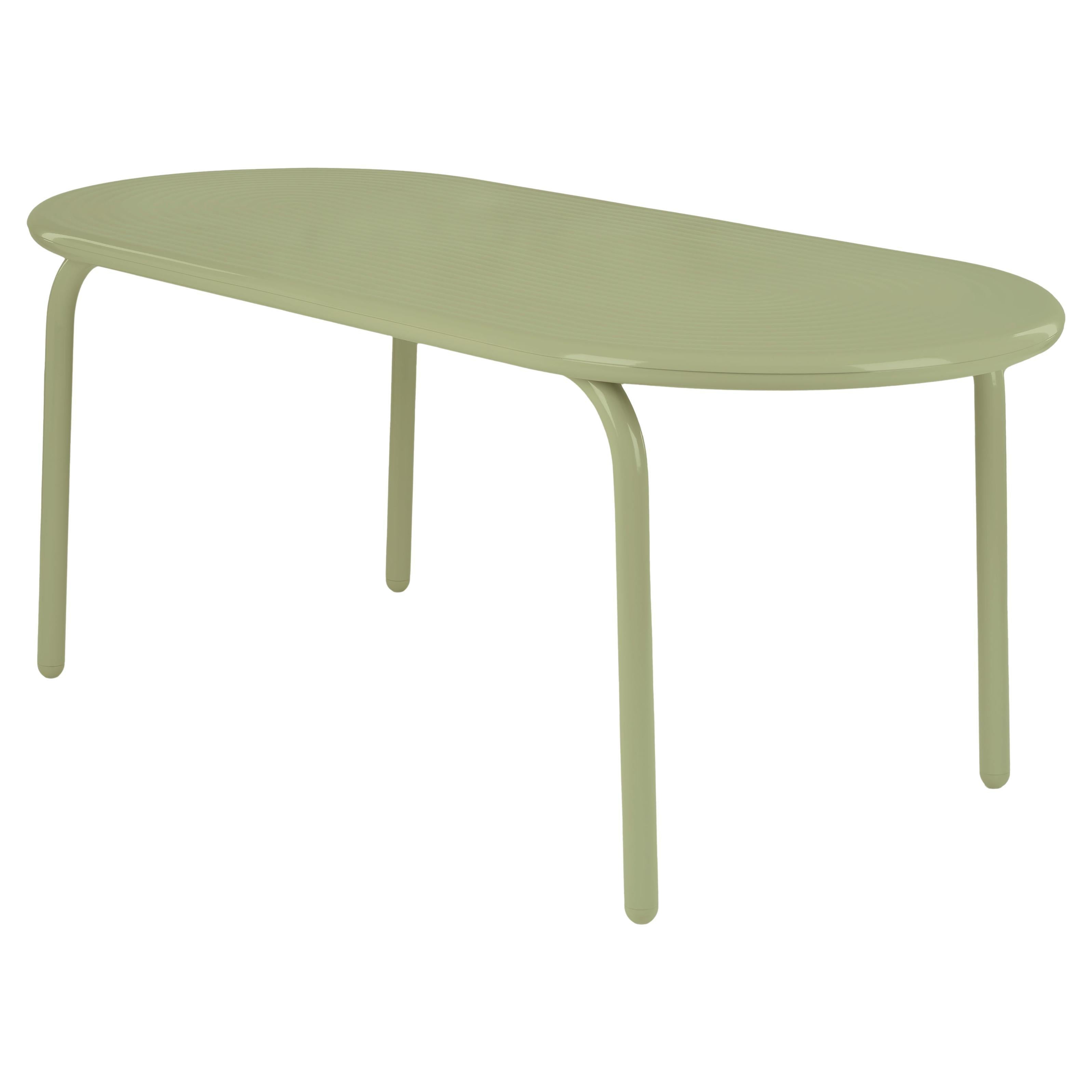 https://a.1stdibscdn.com/tom-dixon-groove-aluminum-outdoor-dining-table-in-moss-green-for-sale/1121189/f_438611021752150948636/43861102_datamatics.jpg